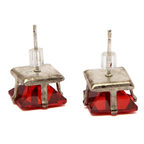 Square Cut CZ Crystal Style Stud Earring July Birthstone Ruby Red Silver Large - Picture 6 of 6